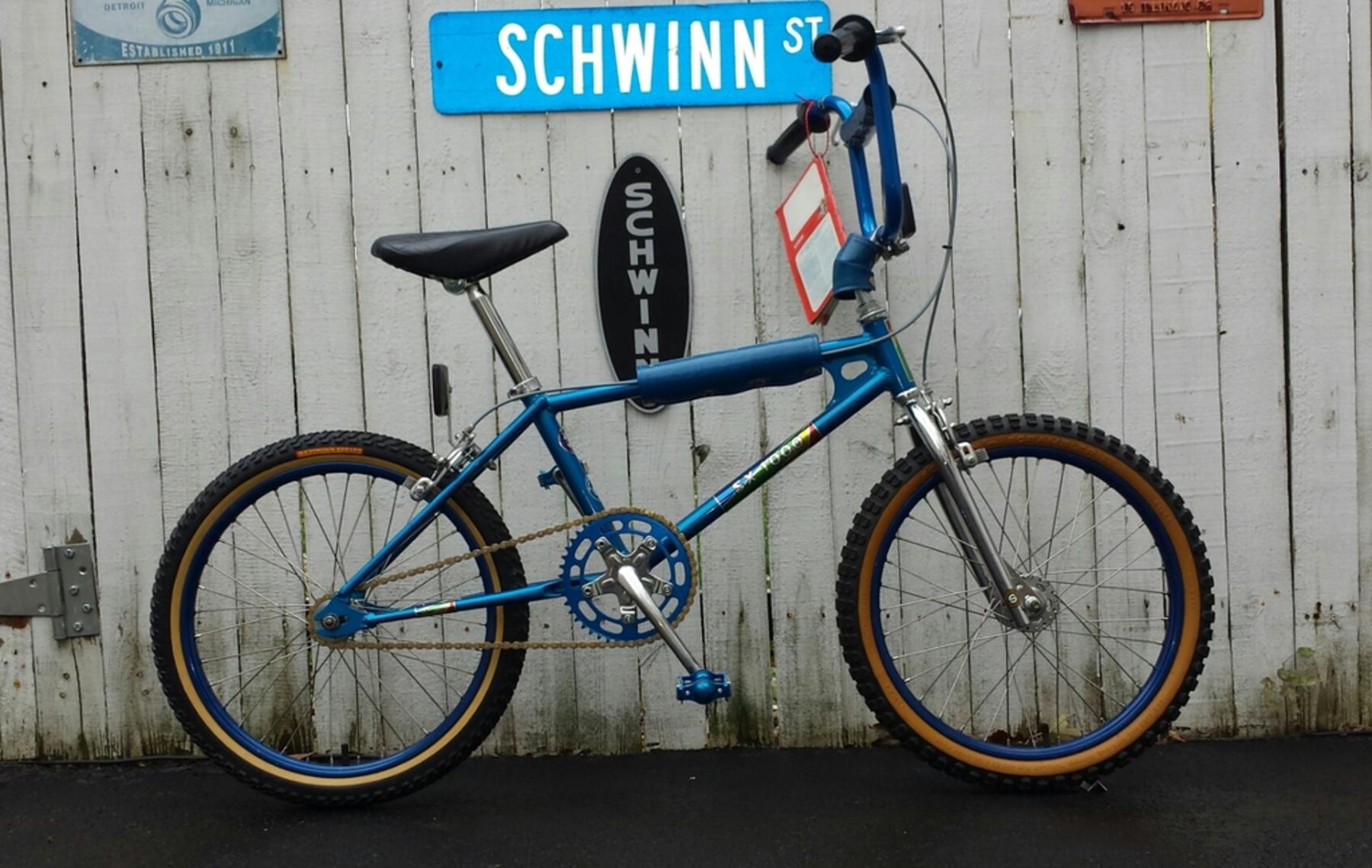 Retro Schwinn SX1000 24