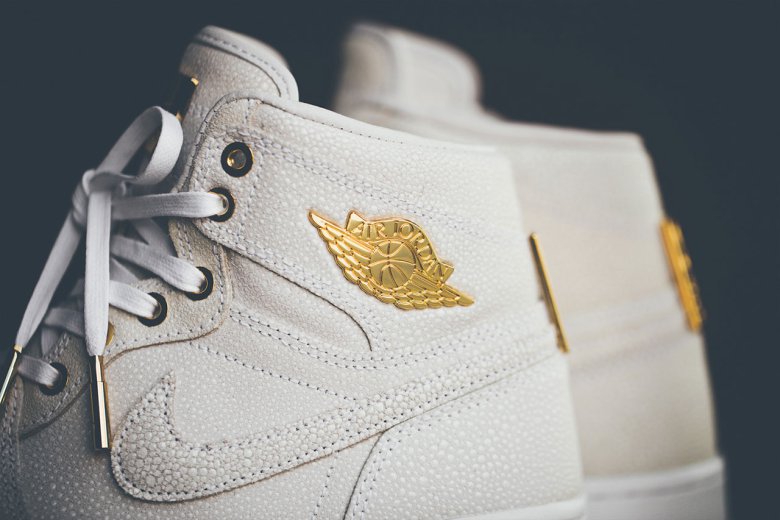 24 karat gold store jordans