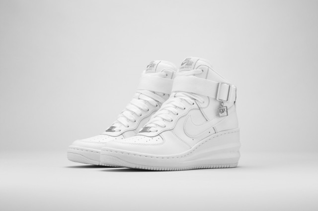 nike-womens-air-force-1-6