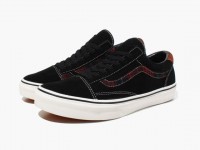 vans-duffer-1