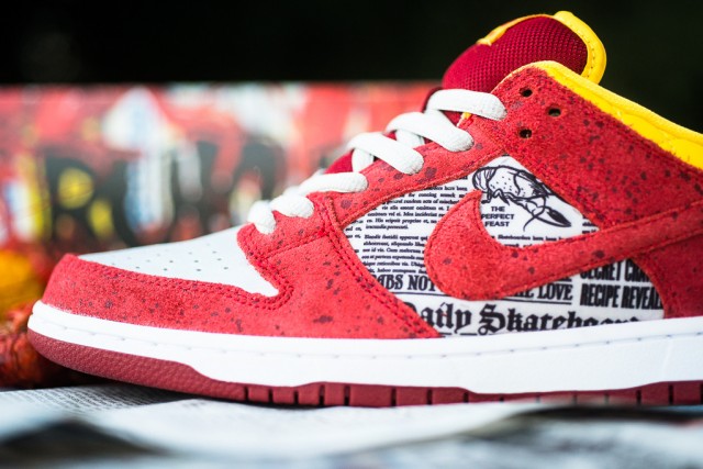 rukus-x-nike-sb-dunk-low-qs-crawfish-4