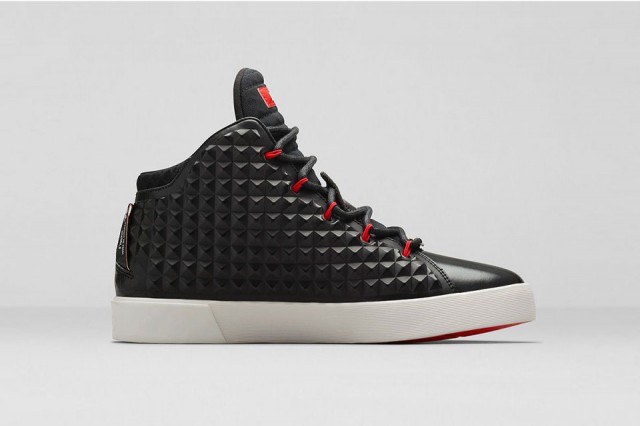 nike-lebron-12-lifestyle-3