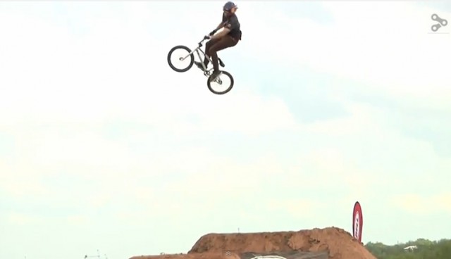 texas toast dirt jump