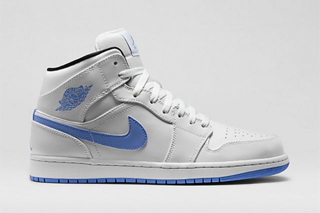 air-jordan-1-mid-legend-blue