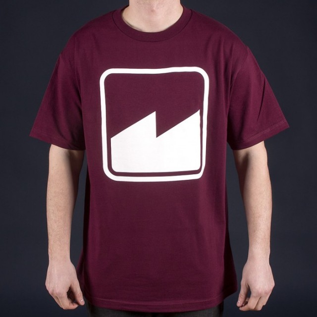 merrit icon tee