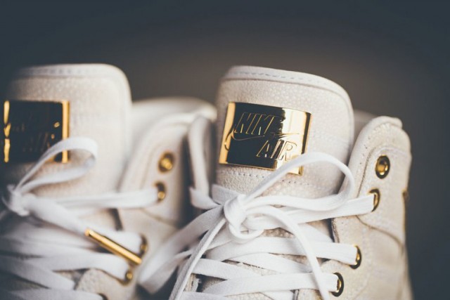 air-jordan-1-pinnacle-with-24k-gold-detailing-03