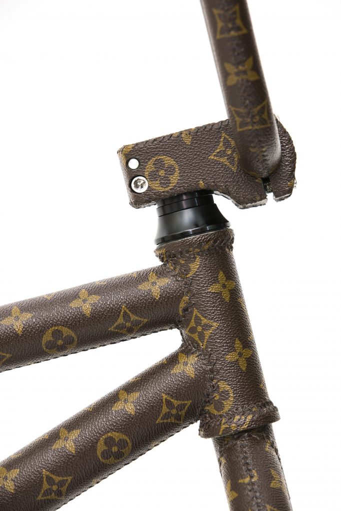 bmx 218 CAPUCINE, side Louis Vuitton