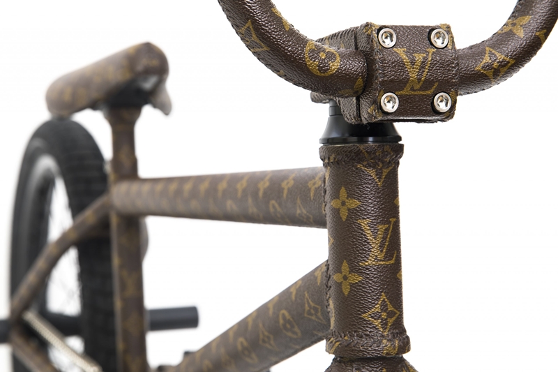 HYPEBEAST SUPREME x Louis Vuitton BMX BIKE CHECK