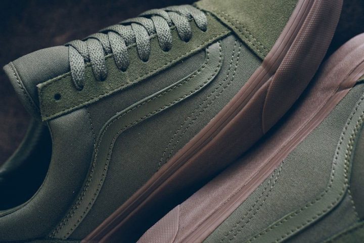 vans old skool olive gun close