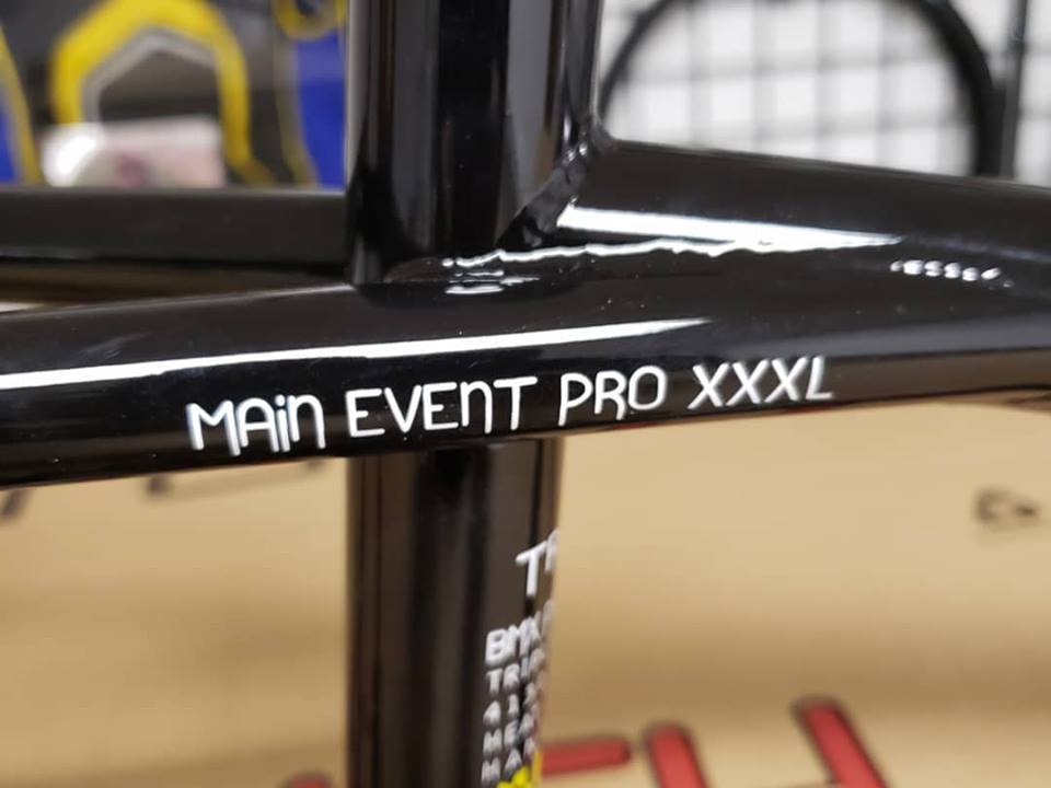 Truth Main Event Cro-mo XXXL Black seat stay