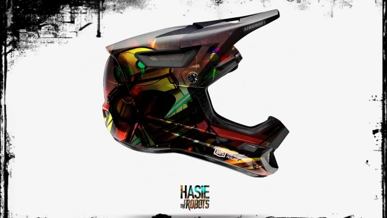 Hasie & The Robots custom helmet