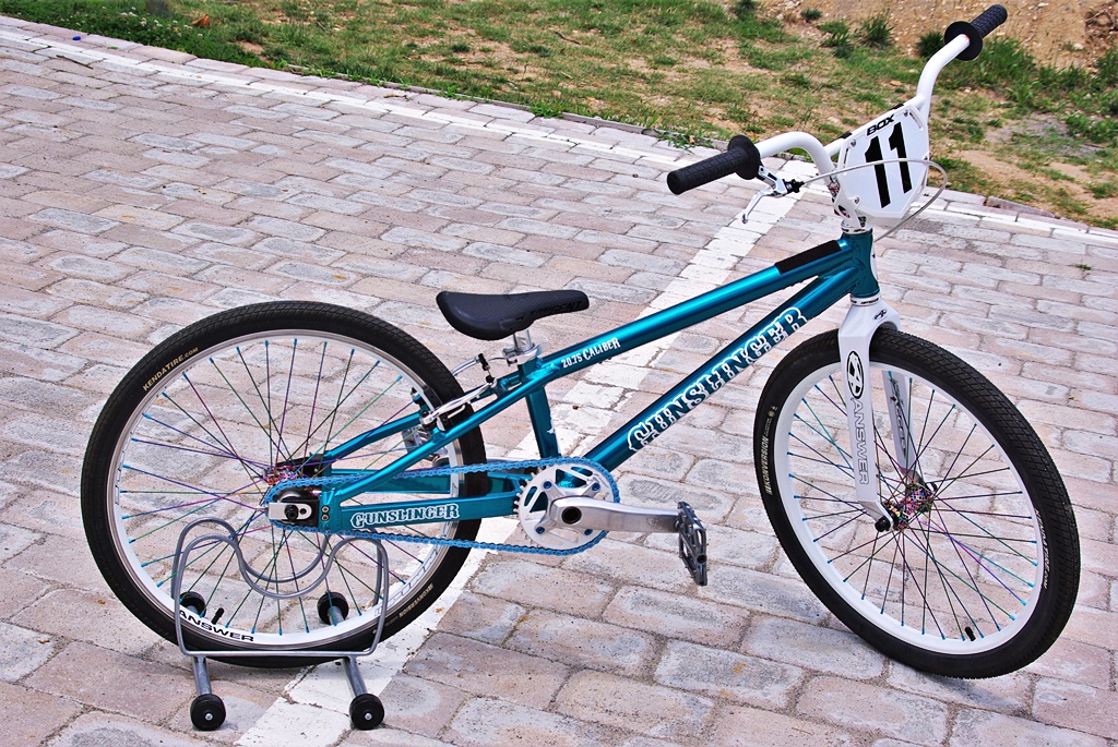 gunslinger 20.75 Caliber bmx cruiser