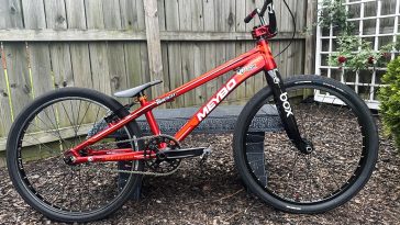 2017 Meybo Holeshot 24in BMX bike