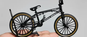 Mini Diecast BMX Finger Bike toy