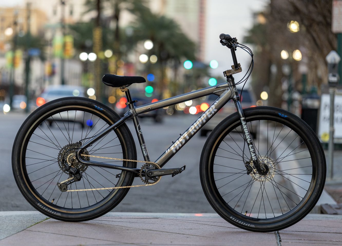 2025 SE Bikes Fast Ripper Black Street